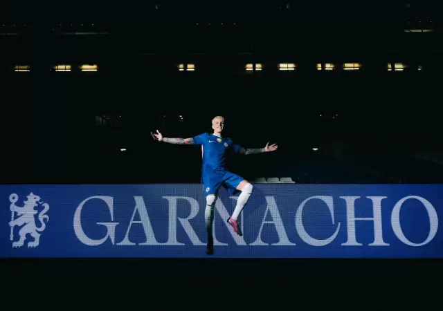 Alejandro Garnacho pas� al Chelsea.