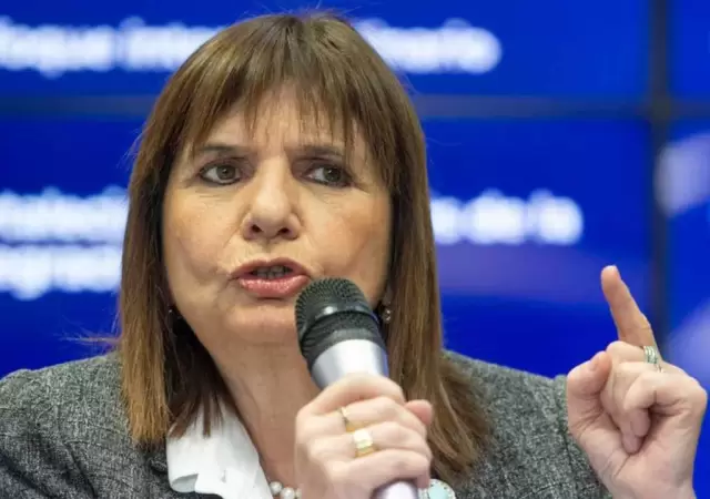 "El espionaje ilegal, guardado hasta la cercan�a electoral, muestra una operaci�n planificada y concertada en todas sus etapas" (P. Bullrich).