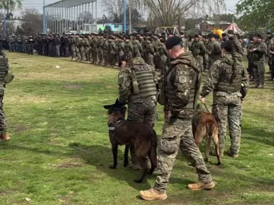 El operativo de seguridad comenz� por la ma�ana.