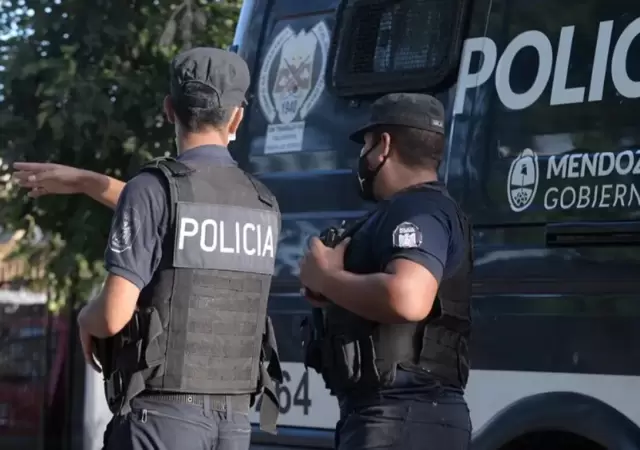 El imputado no ofreci� resistencia cuando la Polic�a ingres� al domicilio de la pareja.