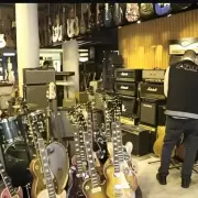 Banco Ciudad remata guitarras en Mendoza: modelos Fender y ESP desde $250.000