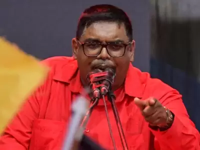 El mandatario convenci� a la poblaci�n con su defensa del Esequibo y un programa para impulsar el crecimiento del ingreso per-c�pita.