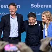 Cierre de campa�a del peronismo en Buenos Aires: Merlo, Lomas y La Plata
