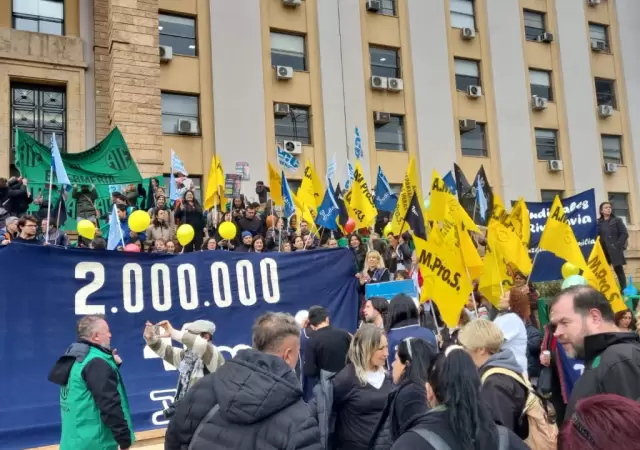 Protesta en Casa de Gobierno