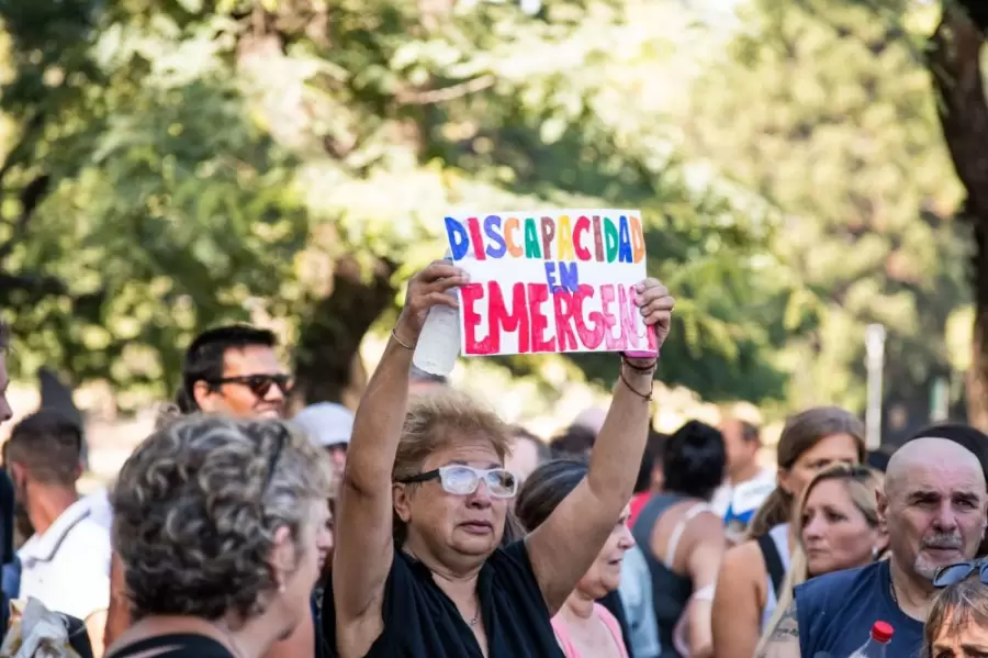El veto se rechazó con 63 votos positivos, 7 negativos y sin abstenciones