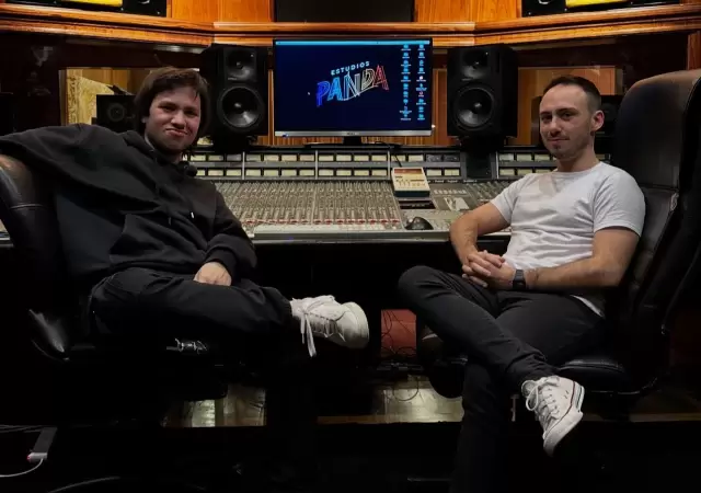 Javier luego de grabar su disco en Panda