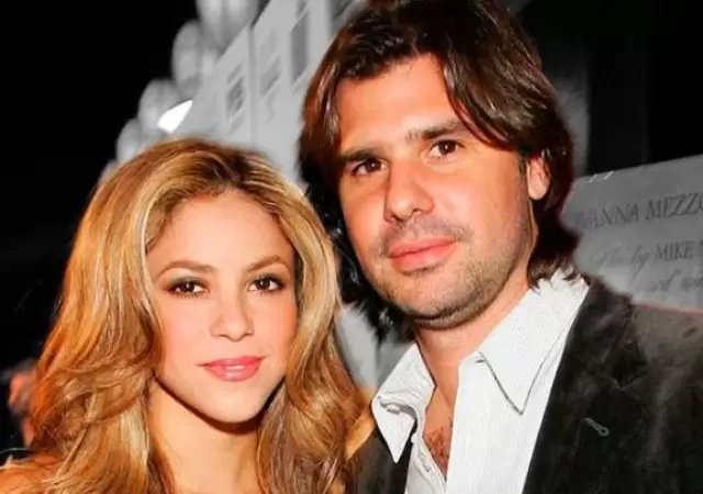 Shakira y Antonio juntos en los 2000.