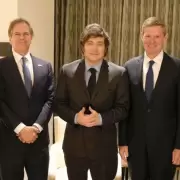 Milei regresa de su visita a Los Ángeles con la mirada puesta en las elecciones