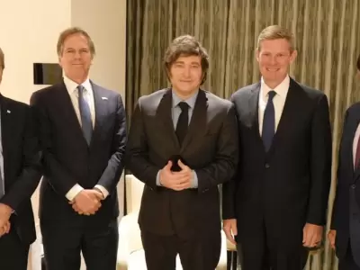 Javier Milei junto a Ryan McInerney (CEO de Visa), Michael Milken, Luis Caputo y Alec Oxenford. (Foto: web)