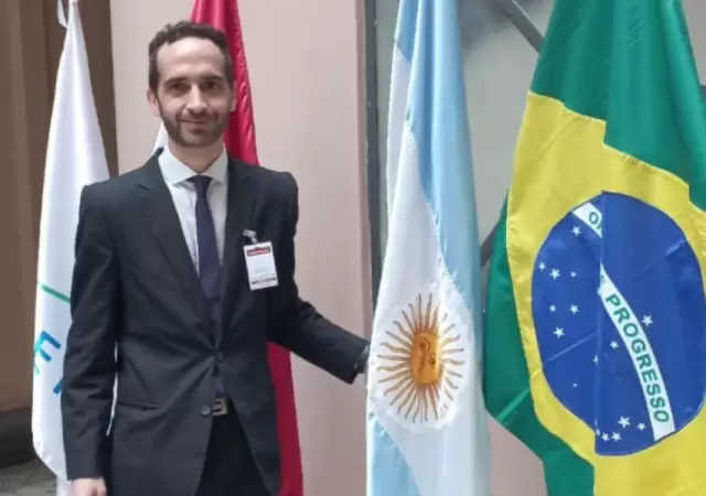 El parlamentario mendocino considera imprescindible que la decisi�n del Gobierno de Milei se replique a escala subcontinental.
