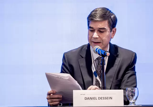 Daniel Dessein present� el desglose del �ltimo informe semestral de la entidad. (Imagen: gentileza ADEPA)