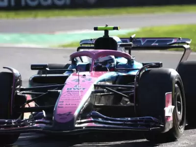 Colapinto en acci�n saliendo de la curva Della Roggia en Monza