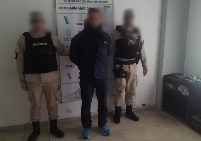 El protagonista del extra�o suceso fue detenido, aunque despu�s qued� en libertad. (Foto: gentileza 0233)
