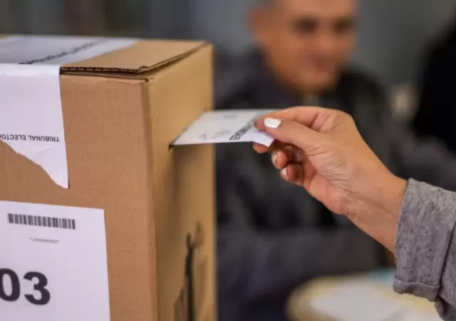 Comenz� la jornada electoral.