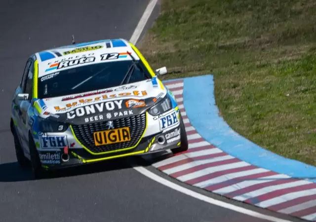 Gonzalo Antol�n se qued� con el triunfo en la Clase 2 del Turismo Nacional/ Fuente: Instagram Gonzalo Antol�n