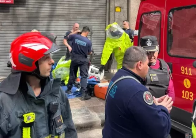 Por el derrame de cianuro de hidr�geno fueron evacuadas ciento de personas.