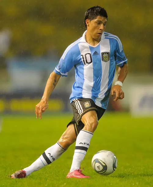 El mendocino Enzo P�rez us� la 10 de la Selecci�n Argentina.
