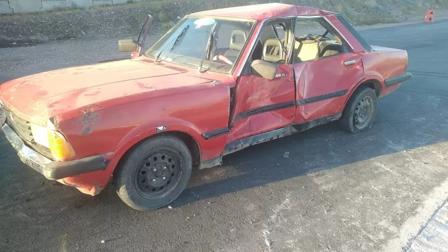 El Ford Taunus se habr�a quedado sin frenos.