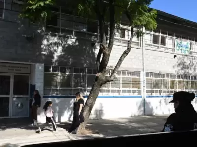 Escuela de Ingeniero Maschwitz.
