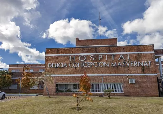 Hospital Delicia Concepci�n Masvernat, el nosocomio al que Jessica Bravo fue trasladada de urgencia. All� mismo falleci�.