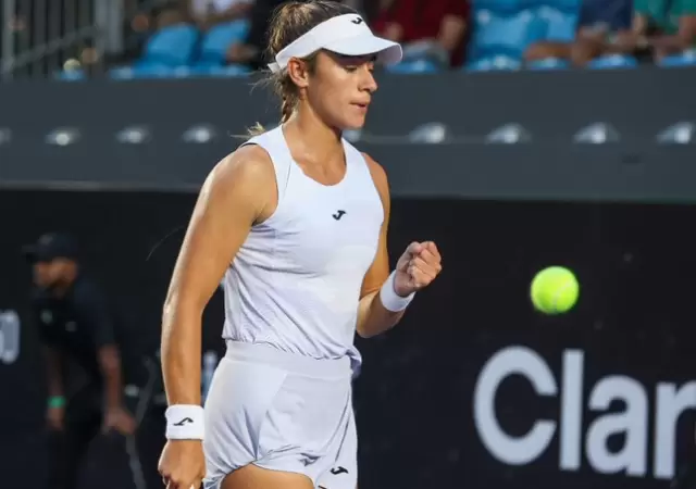Solana Sierra, la mejor raqueta femenina del pa�s