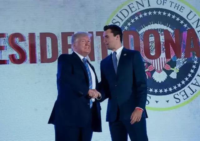 Donald Trump y Charlie Kirk.