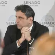 La 'mano derecha' de Francos present� su renuncia al Gobierno