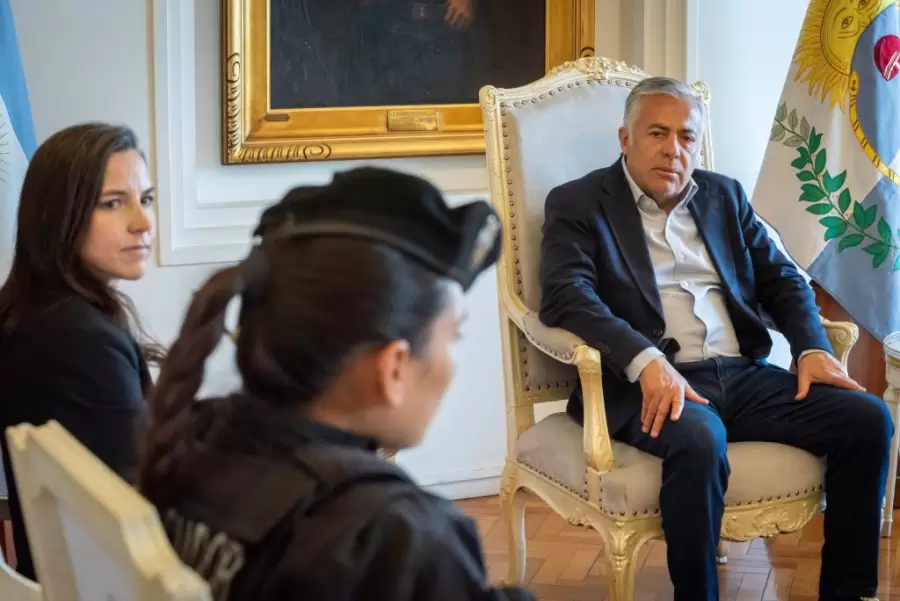 Alfredo Cornejo felicit� a la polic�a.