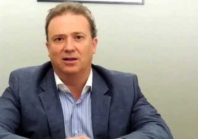 Andr�s Gil Dom�nguez, docente y abogado constitucionalista.