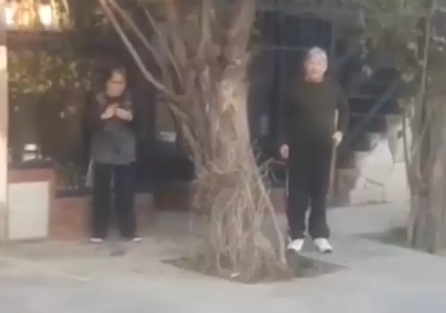 El hombre que disparo. /