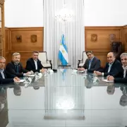 La primera tanda de gobernadores acudió al llamado de la Casa Rosada
