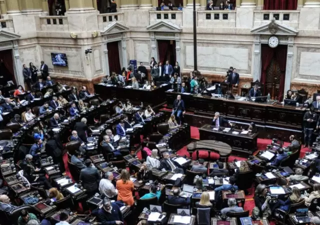 La opini�n sobre el Congreso est� dividida entre quienes le encuentran un rol de protecci�n de la gente y los que lo ven como un escollo. /