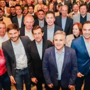 Sin di�logo no hay foto: gobernadores desaf�an a Milei por el reparto de fondos