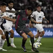 Lanús venció a Independiente Rivadavia en un cierre caliente en La Fortaleza
