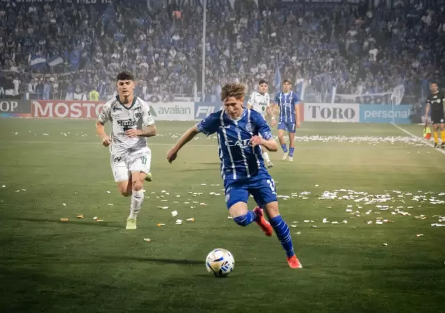 Santino Andino muy cerca de River.