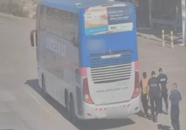 Familia rescatada en Mendoza/ Fuente: Captura de video