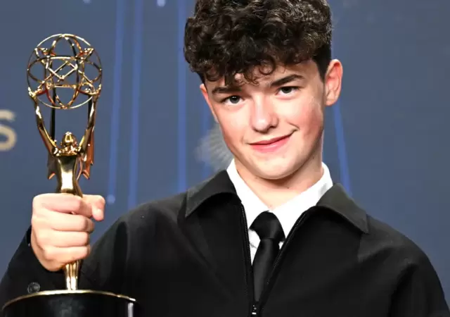 Con 15 a�os, Owen Cooper gan� el premio a Mejor Actor de Reparto.