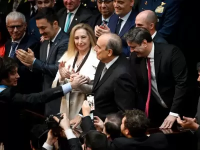 Lisandro Catal�n es el nuevo ministro del Interior.