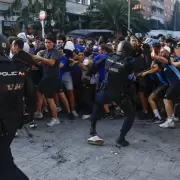 En Europa también pasa: disturbios de hinchas del Marsella antes del partido con Real Madrid