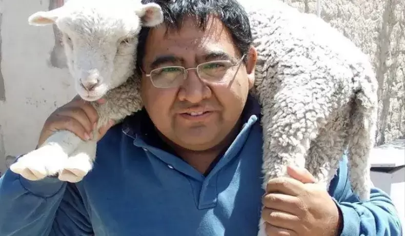 El sacerdote Co�uel