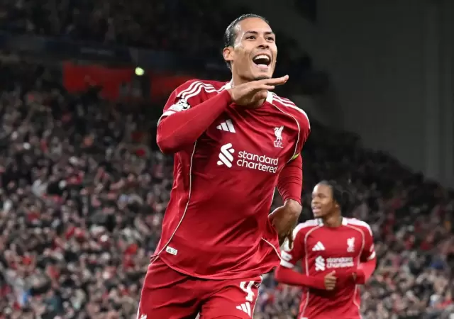 Liverpool venci� sobre la hora al Atl�tico del Cholo.