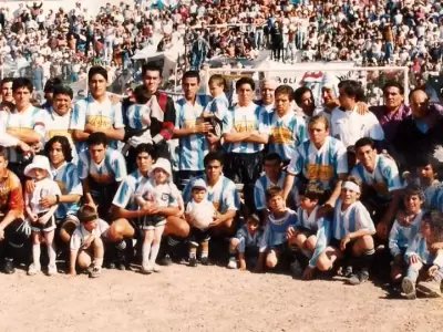 Una de las postales del campe�n hace 30 a�os