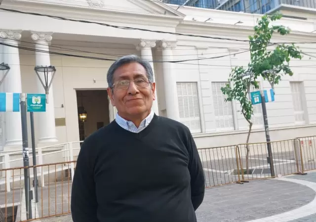 Carlos Salazar, candidato del Partido de los Jubilados. (Foto: Daniel Gallardo)