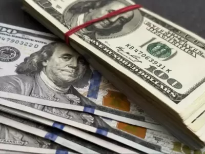 D�lar hoy: reservas en baja y el blue escala a $1.505, mientras el oficial cierra en $1.495