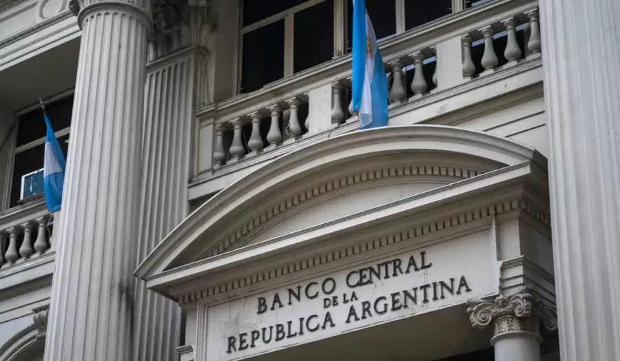 Banco Central libera d�lares