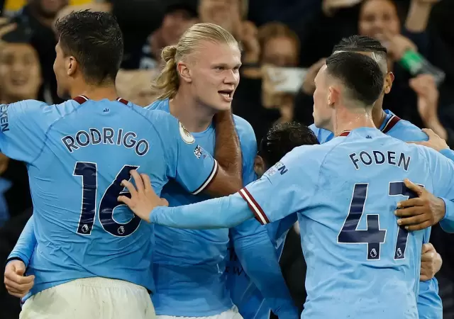 El Manchester arranc� con victoria