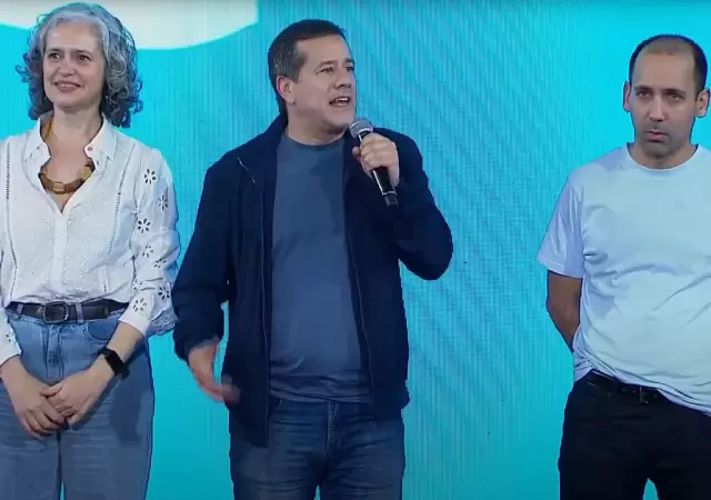 El senador camporista encabez� el acto