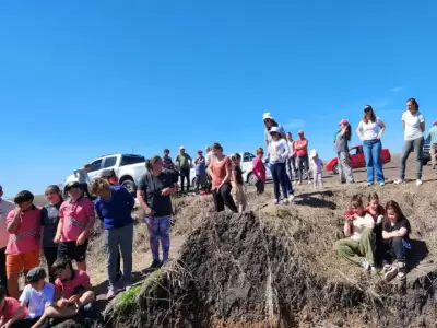 La comunidad entrerriana se moviliz� ante el importante hallazgo. Imagen: gentileza Gobierno de Entre R�os