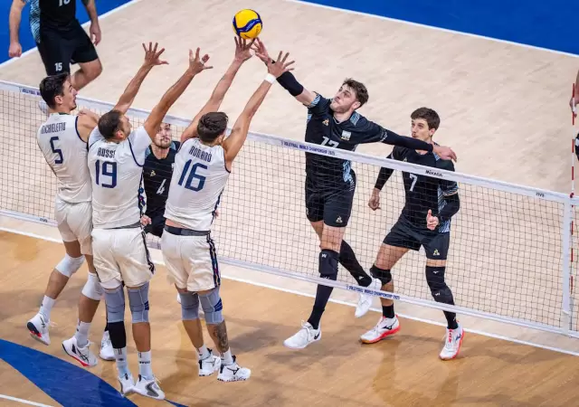 Argentina cay� ante Italia en octavos de final del Mundial