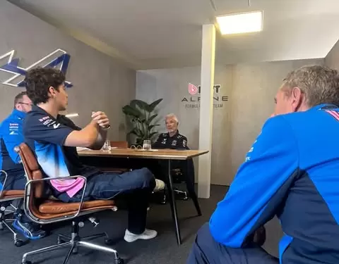 Franco Colapinto y Briatore se reunieron en Bak�/ Fuente: Instagram de Flavio Briatore